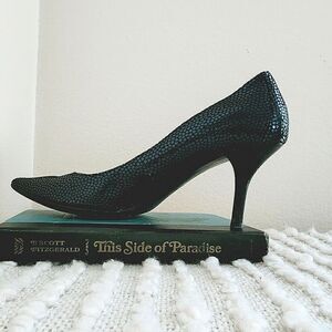 CALVIN Klein Animal print blue and black heels size 8 (us) 3" heels used